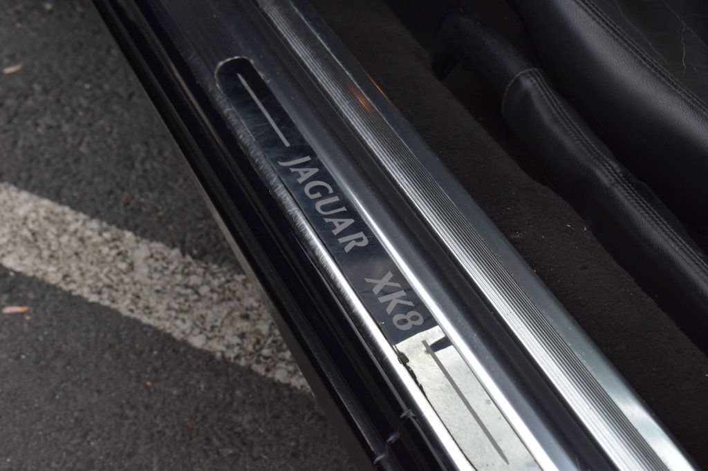 2002 Jaguar XK8 2dr Convertible XK8 - 23015870 - 40