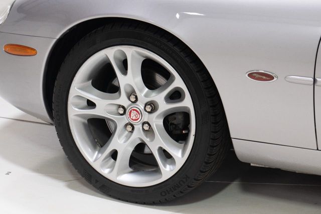 2002 Jaguar XK8 2dr Coupe XKR - 22195299 - 25
