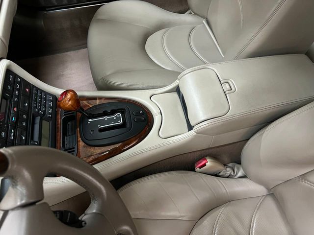 2002 Jaguar XK8 2dr Coupe XKR - 22195299 - 38