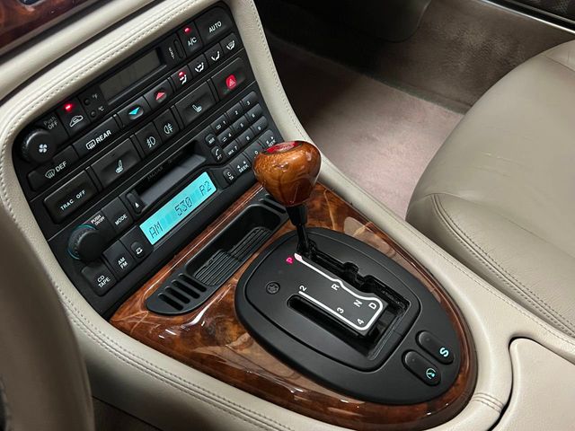 2002 Jaguar XK8 2dr Coupe XKR - 22195299 - 43