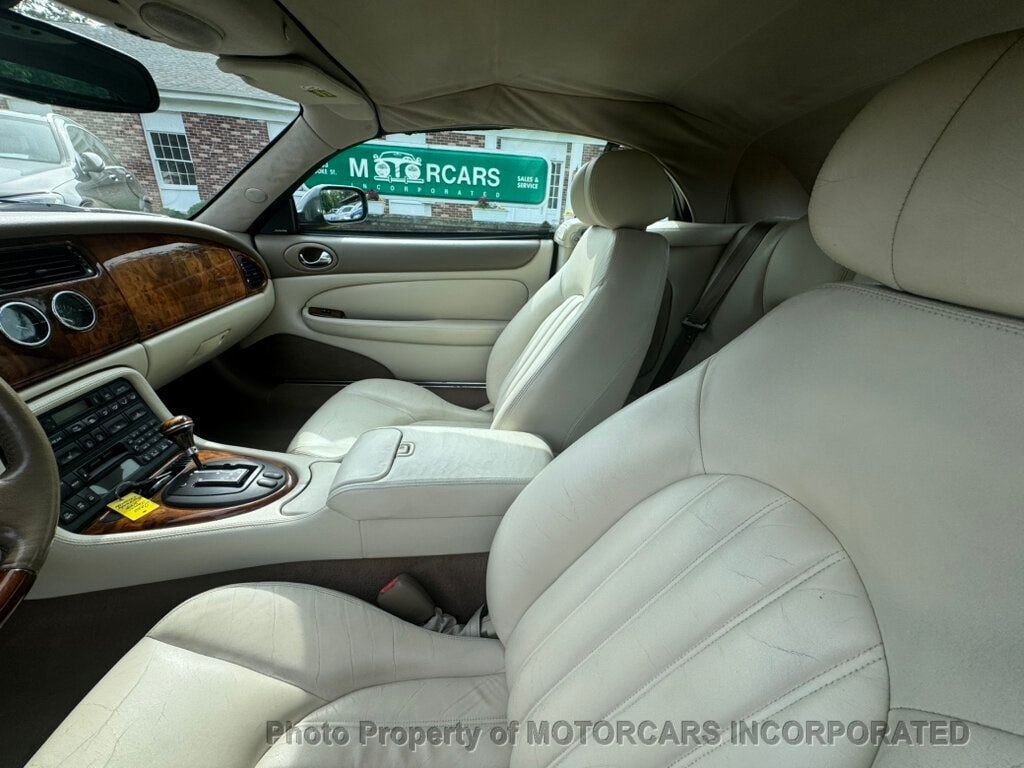 2002 Jaguar XK 8 Convertible photo 14