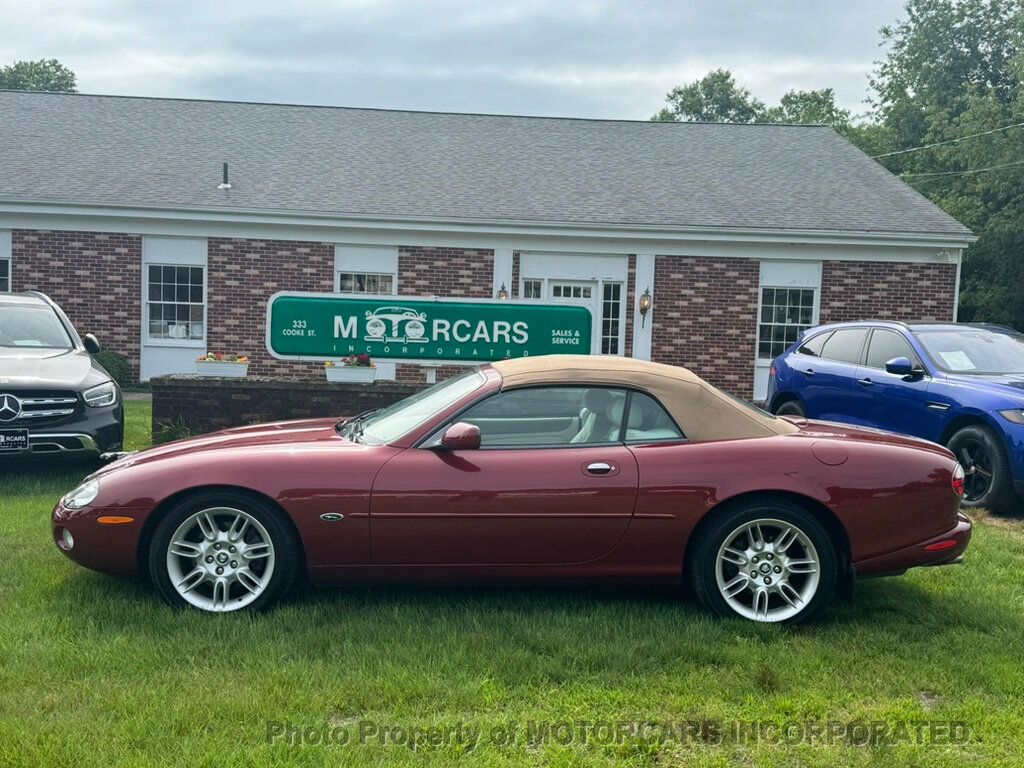 2002 Jaguar XK 8 Convertible photo 20