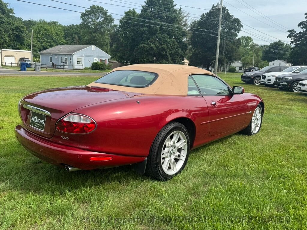 2002 Jaguar XK 8 Convertible photo 8