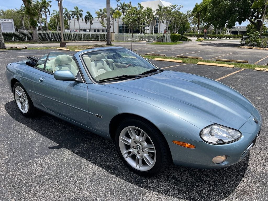 2002 Jaguar XK 8 Convertible photo 2
