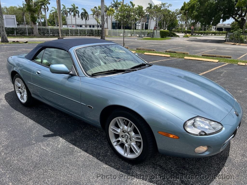 2002 Jaguar XK 8 Convertible photo 22
