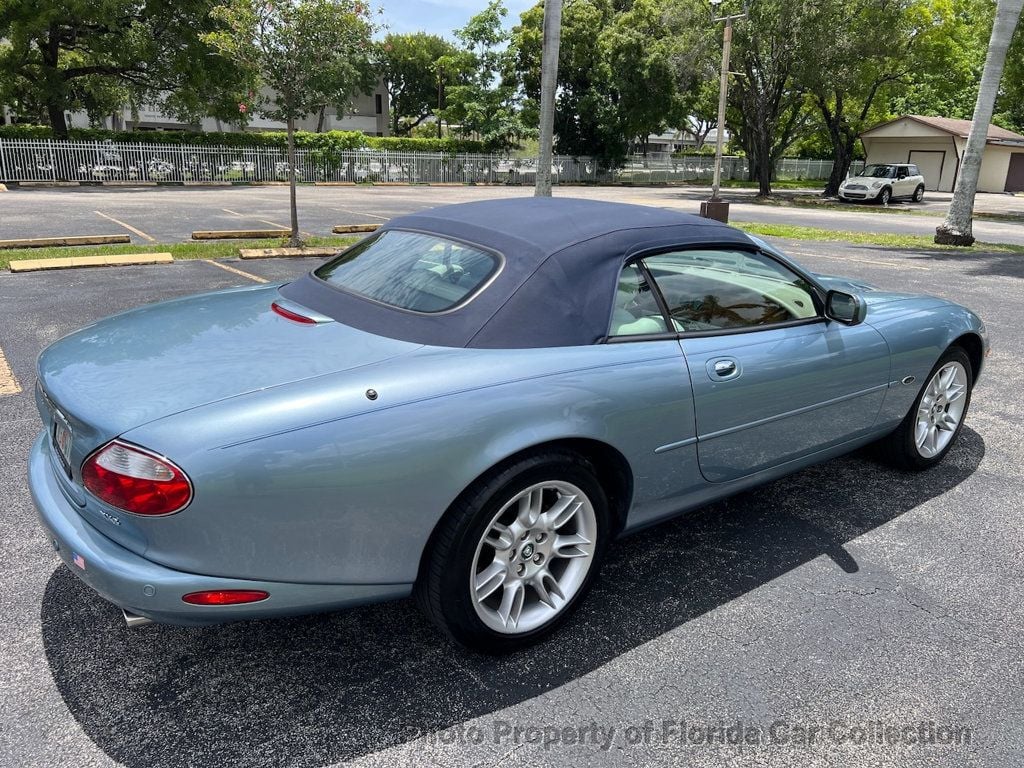 2002 Jaguar XK 8 Convertible photo 24