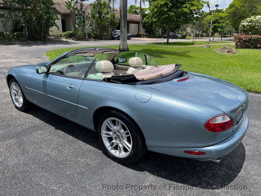 2002 Jaguar XK 8 Convertible photo 3