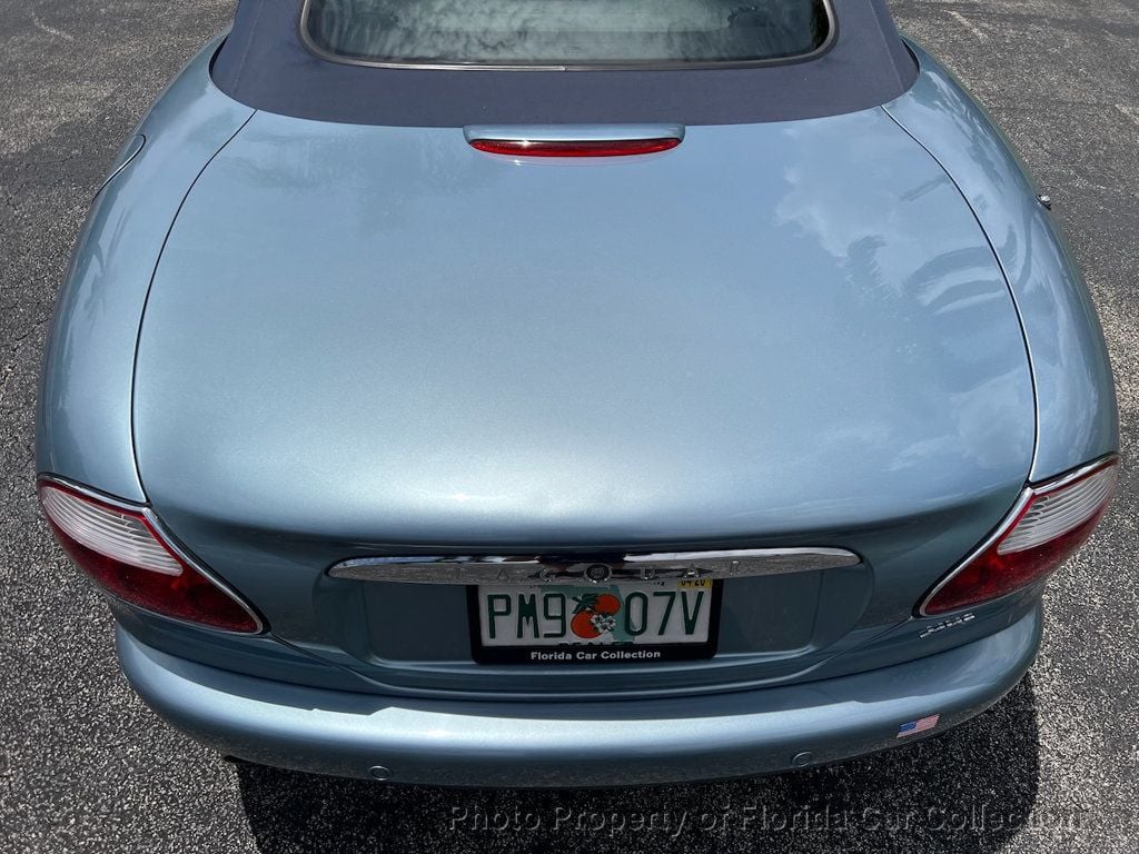 2002 Jaguar XK 8 Convertible photo 30