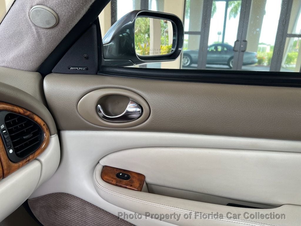 2002 Jaguar XK 8 Convertible photo 54