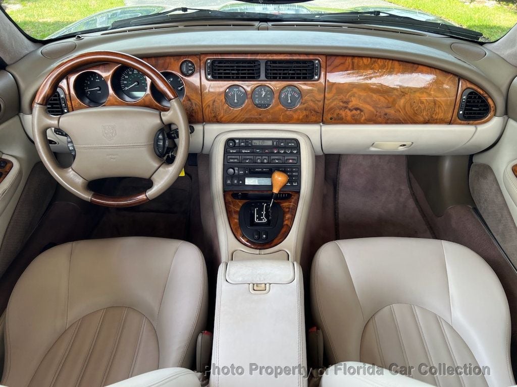 2002 Jaguar XK 8 Convertible photo 58