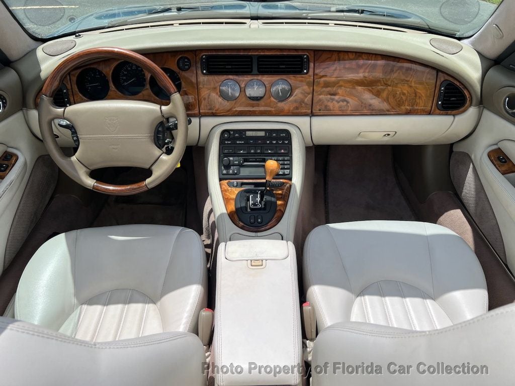 2002 Jaguar XK 8 Convertible photo 60