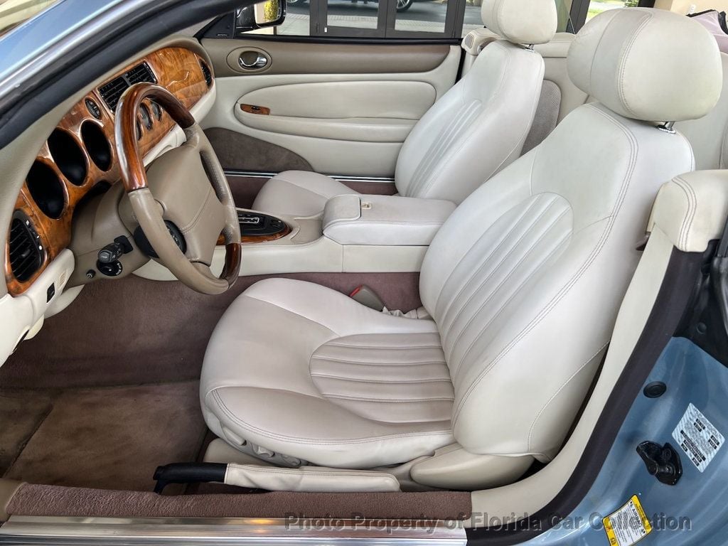 2002 Jaguar XK 8 Convertible photo 61