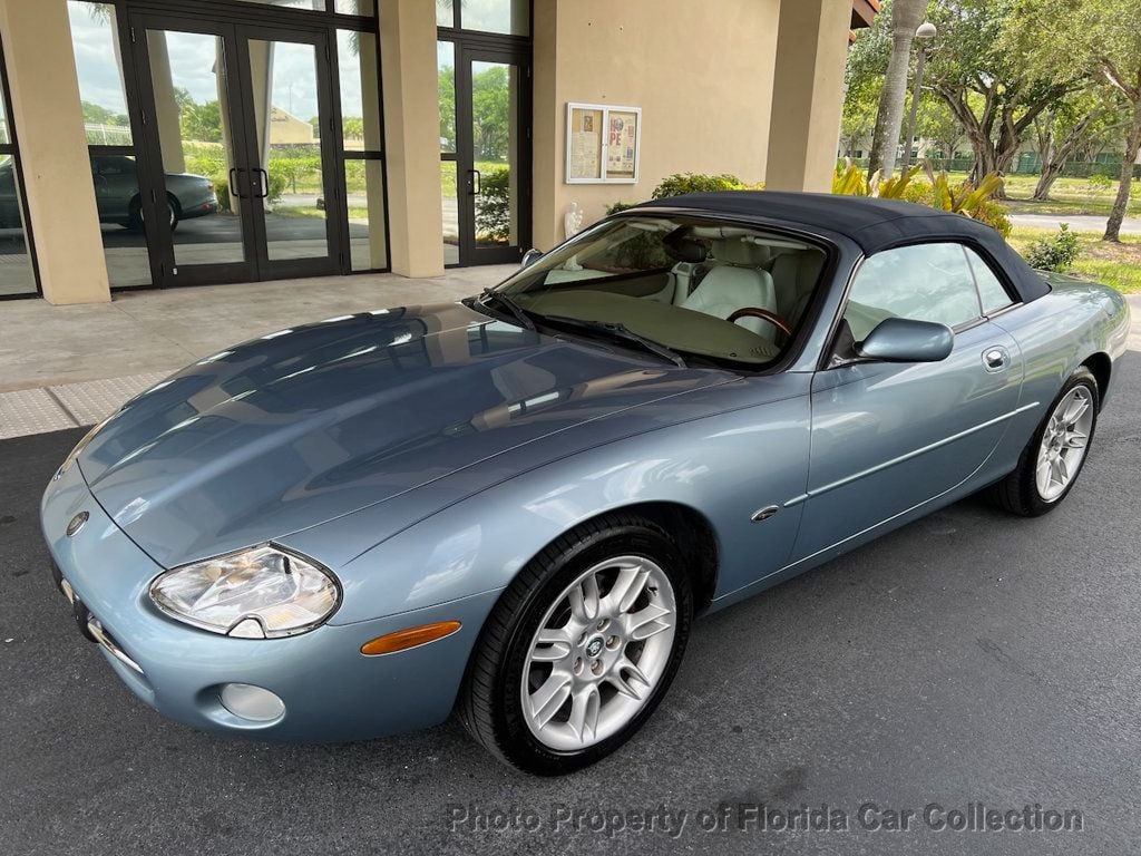 2002 Jaguar XK 8 Convertible photo 65