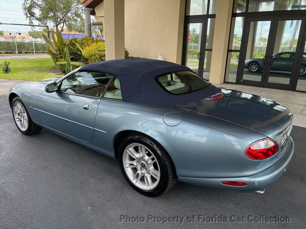 2002 Jaguar XK 8 Convertible photo 67