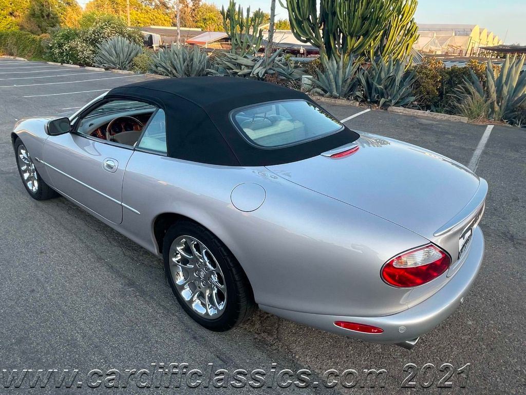 2002 Jaguar XKR  - 20892974 - 10