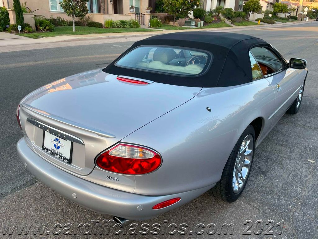 2002 Jaguar XKR  - 20892974 - 11