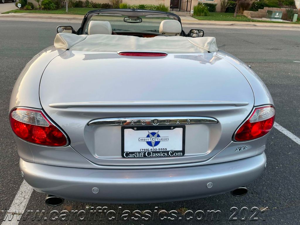 2002 Jaguar XKR  - 20892974 - 6