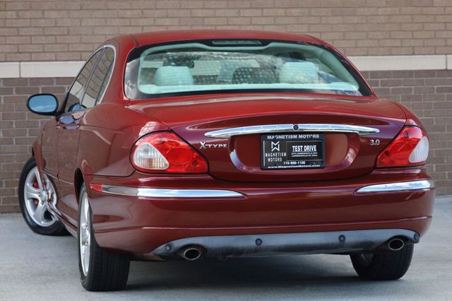 2002 Jaguar X-TYPE Base - 23081979 - 10