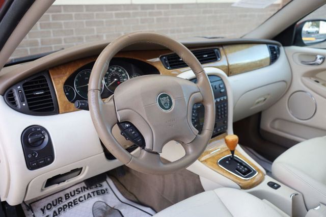 2002 Jaguar X-TYPE Base - 23081979 - 13