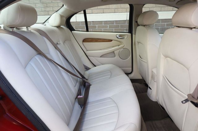 2002 Jaguar X-TYPE Base - 23081979 - 21