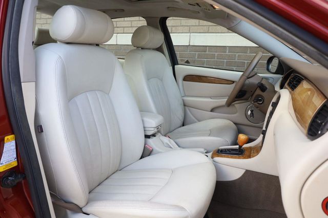 2002 Jaguar X-TYPE Base - 23081979 - 25