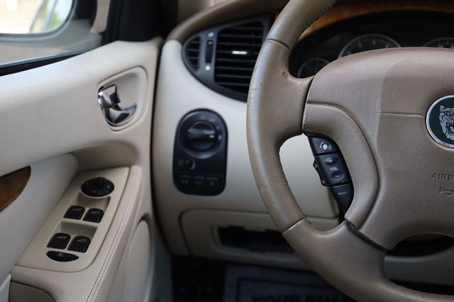 2002 Jaguar X-TYPE Base - 23081979 - 30