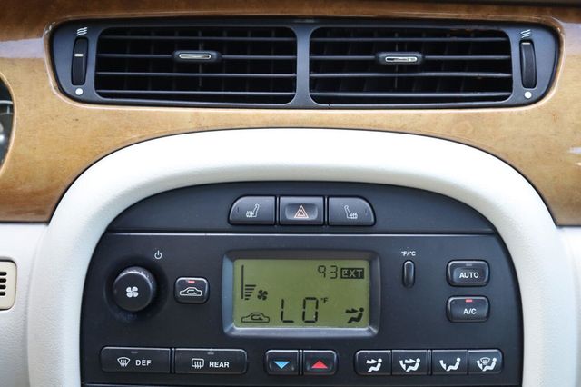 2002 Jaguar X-TYPE Base - 23081979 - 39