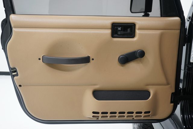 2002 Jeep Wrangler 2dr Sahara - 23023366 - 14