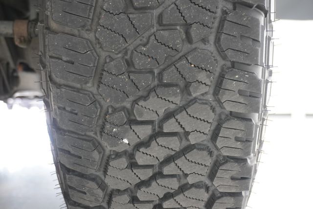 2002 Jeep Wrangler 2dr Sahara - 23023366 - 22