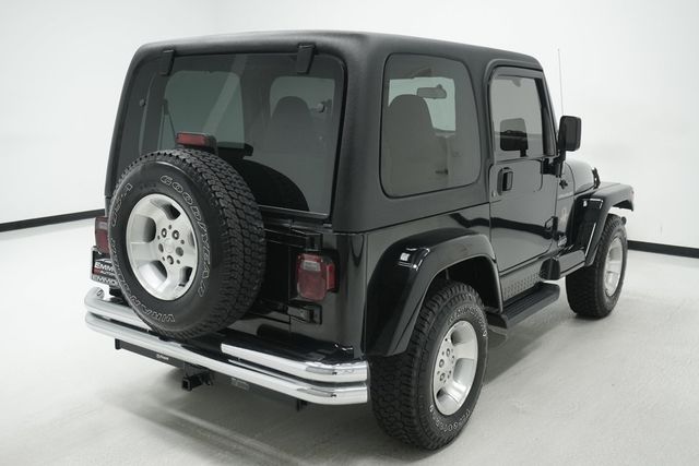 2002 Jeep Wrangler 2dr Sahara - 23023366 - 3