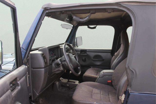 2002 Jeep Wrangler 2dr X - 23022002 - 5