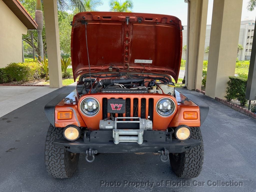 2002 Jeep Wrangler Sport 4WD 4.0L Manual - 22465930 - 62