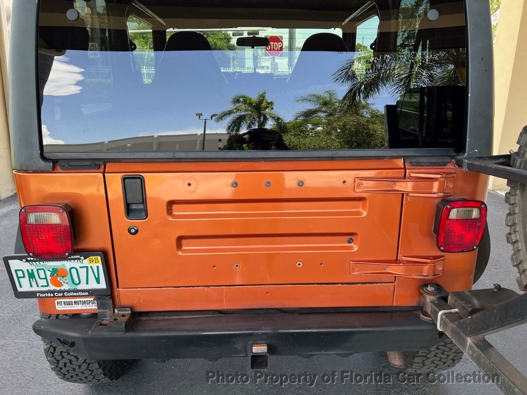 2002 Jeep Wrangler Sport 4WD 4.0L Manual - 22465930 - 70