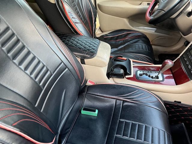 2002 Lexus ES 300 4dr Sedan - 22994629 - 3