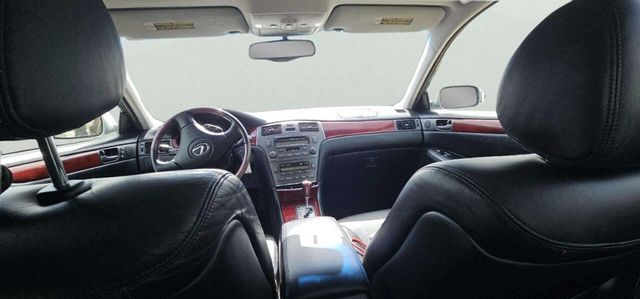 2002 Lexus ES 300 4dr Sedan - 23000602 - 7