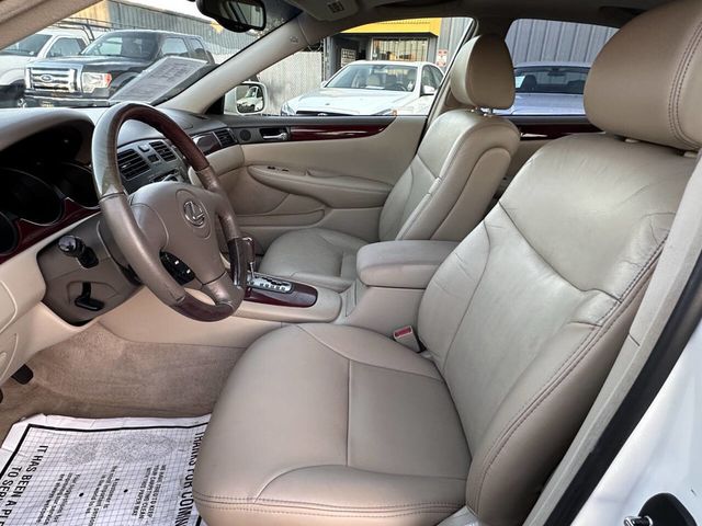 2002 Lexus ES 300 Base 4dr Sedan - 23052491 - 12