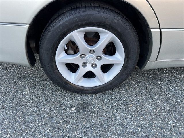 2002 Lexus GS 300 4dr Sedan - 22942990 - 16