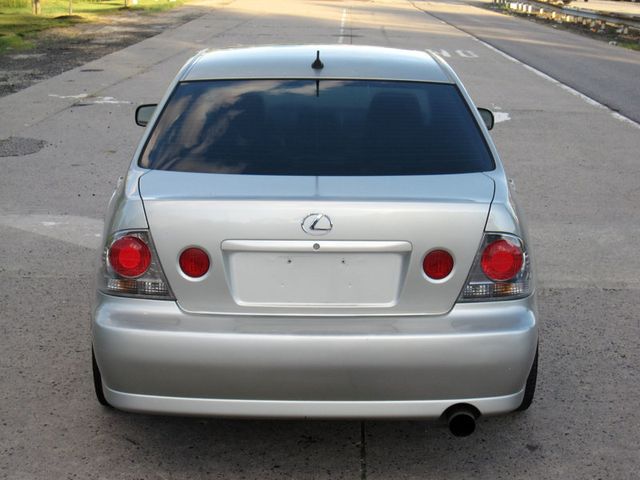 2002 Lexus IS 300 4dr Sedan Automatic Trans - 23040595 - 13