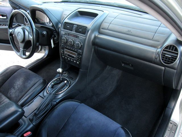 2002 Lexus IS 300 4dr Sedan Automatic Trans - 23040595 - 23