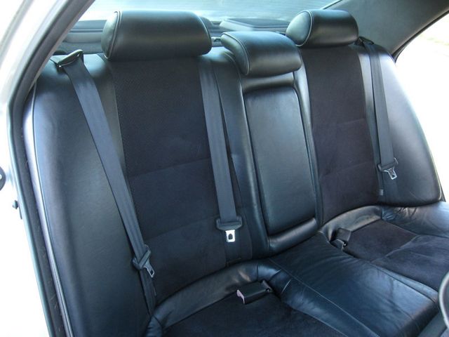 2002 Lexus IS 300 4dr Sedan Automatic Trans - 23040595 - 30