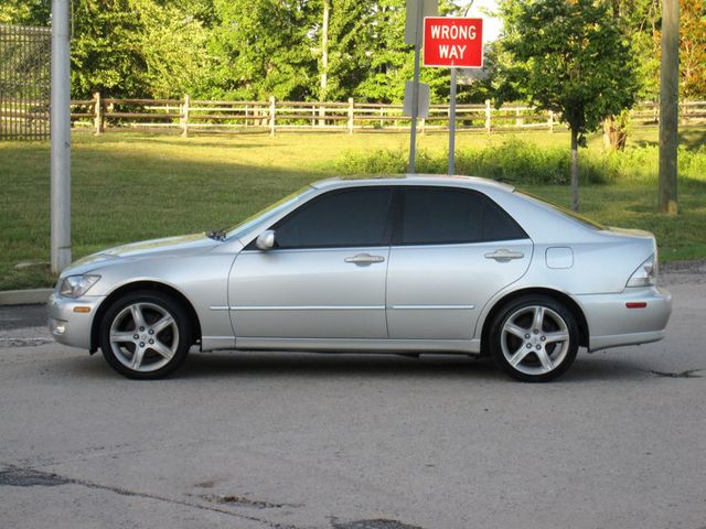 2002 Lexus IS 300 4dr Sedan Automatic Trans - 23040595 - 5