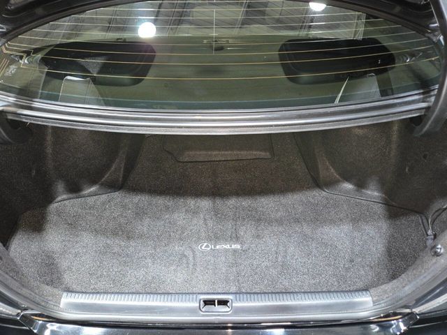 2002 Lexus IS 300 4dr Sedan Automatic Trans - 22948520 - 10