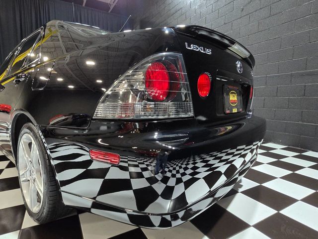 2002 Lexus IS 300 4dr Sedan Automatic Trans - 22948520 - 27