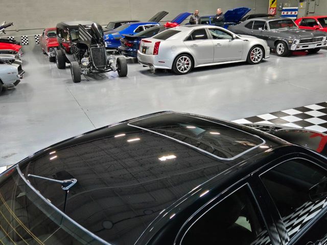 2002 Lexus IS 300 4dr Sedan Automatic Trans - 22948520 - 37