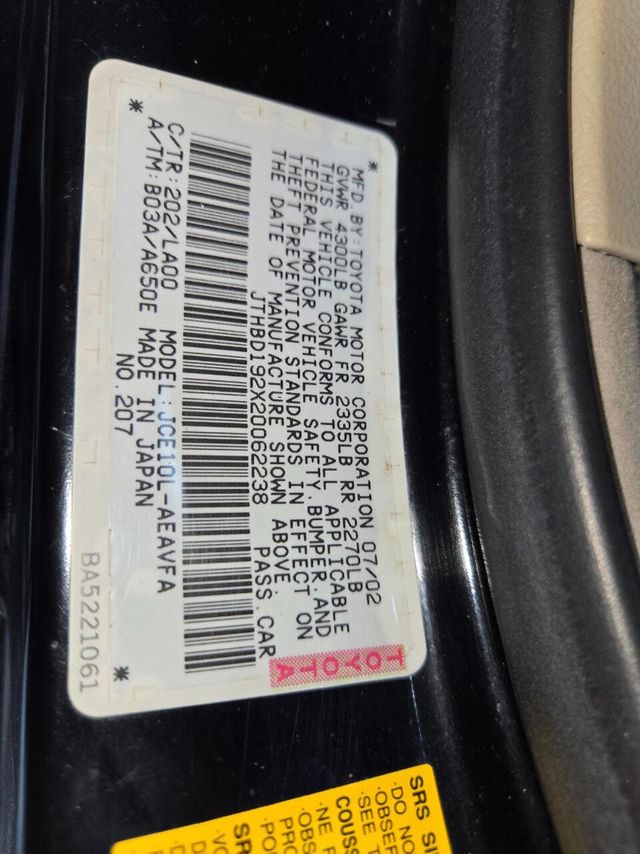 2002 Lexus IS 300 4dr Sedan Automatic Trans - 22948520 - 46