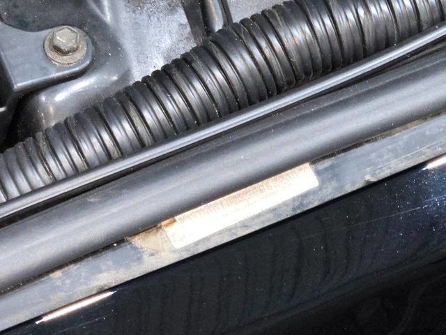 2002 Lexus IS 300 4dr Sedan Automatic Trans - 22948520 - 48