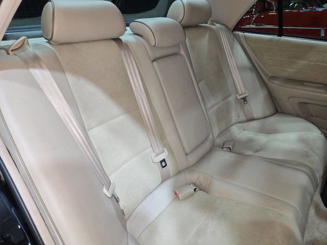 2002 Lexus IS 300 4dr Sedan Automatic Trans - 22948520 - 68