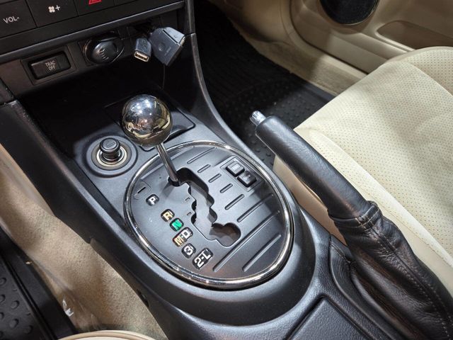 2002 Lexus IS 300 4dr Sedan Automatic Trans - 22948520 - 85