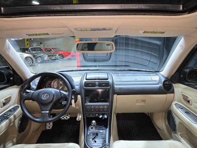 2002 Lexus IS 300 4dr Sedan Automatic Trans - 22948520 - 8