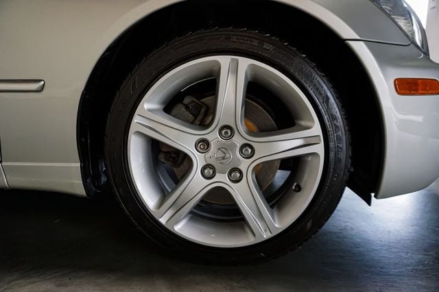 2002 Lexus IS 300 *5-Speed Manual* *2JZ 3.0L 6-Cyl* *LSD* *Millennium Silver*  - 22944261 - 42